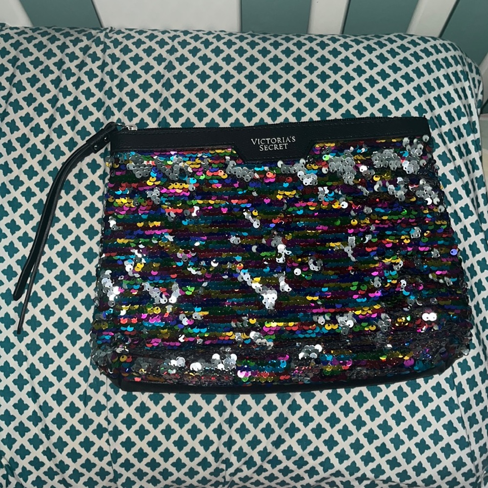 NEW EXCLUSIVE victoria secret fancy bag!!!